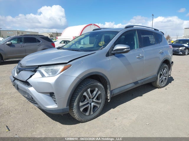 12598010 :رقم المزاد ، 2T3BFREV2HW549867 vin ، 2017 Toyota Rav4 Le مزاد بيع