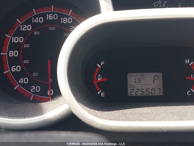 12598026 :رقم المزاد ، 2T1KU4EE0BC554771 vin ، 2011 Toyota Corolla Matrix مزاد بيع