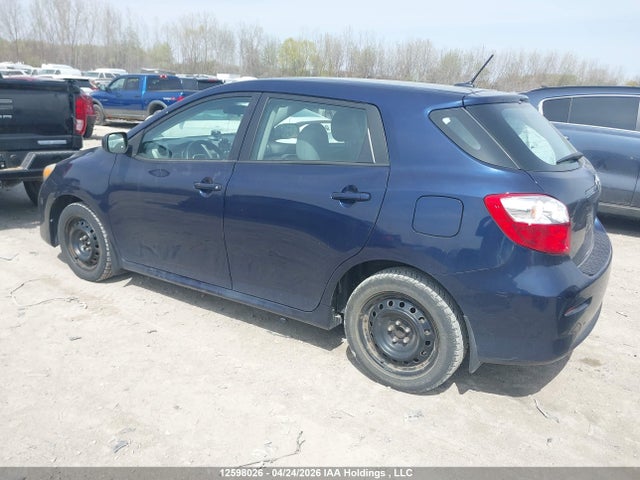 12598026 :رقم المزاد ، 2T1KU4EE0BC554771 vin ، 2011 Toyota Corolla Matrix مزاد بيع