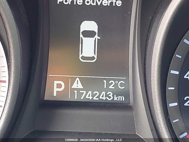 5XYZUDLB6GG316197 Hyundai Santa Fe Sport 2.4 Premium