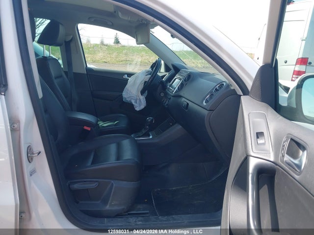 12598031 :رقم المزاد ، WVGJV3AX0EW546235 vin ، 2014 Volkswagen Tiguan S/se/sel/r-line مزاد بيع