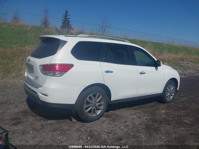 Продажа на аукционе авто 2014 Nissan Pathfinder, vin: 5N1AR2MM0EC725795, номер лота: 12598049