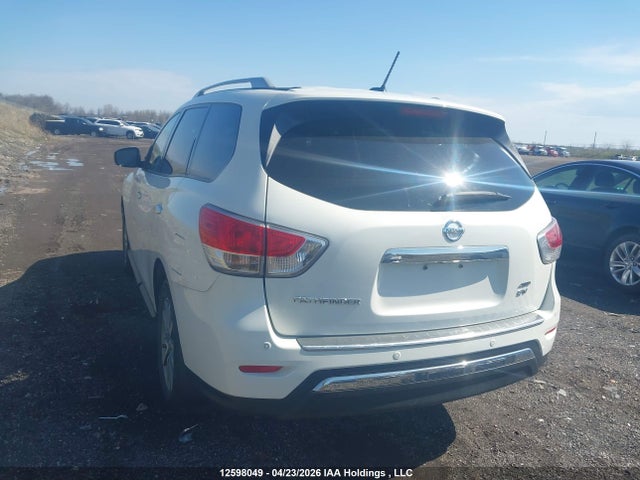 Продажа на аукционе авто 2014 Nissan Pathfinder, vin: 5N1AR2MM0EC725795, номер лота: 12598049
