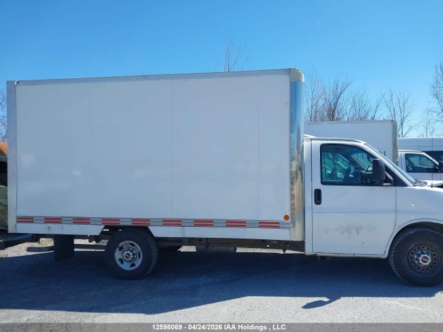 1GD07SFF4H1172715 GMC Savana Cutaway 3500 1wt