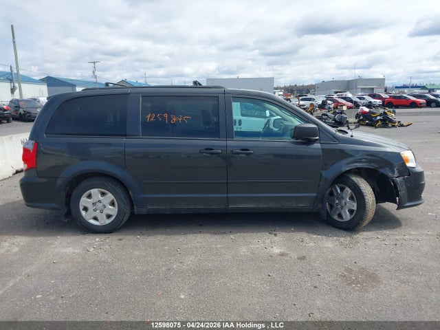 12598075 :رقم المزاد ، 2D4RN4DG2BR757033 vin ، 2011 Dodge Grand Caravan Express مزاد بيع