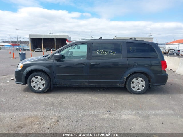 12598075 :رقم المزاد ، 2D4RN4DG2BR757033 vin ، 2011 Dodge Grand Caravan Express مزاد بيع