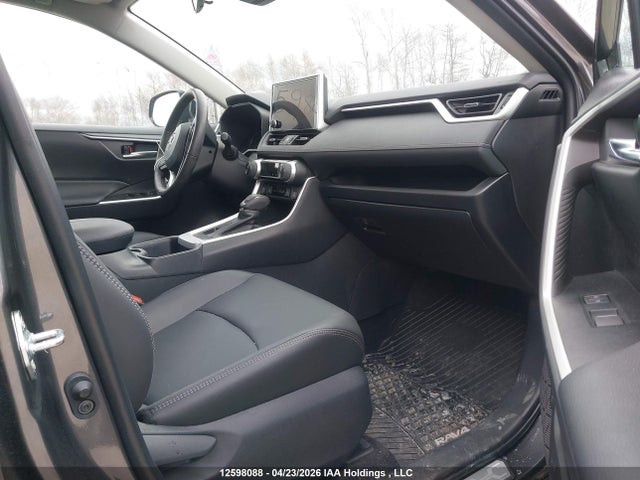 2T3R1RFV7SC510938 Toyota Rav4 Xle