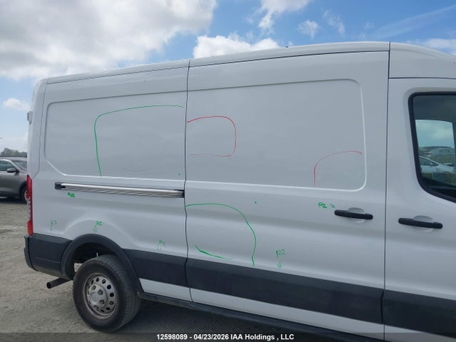 12598089 :رقم المزاد ، 1FTBR2C87SKB17206 vin ، 2025 Ford Transit T-250 مزاد بيع