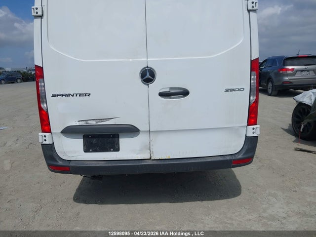 W1Y4KCHY5RP693235 Mercedes-Benz Sprinter 2500
