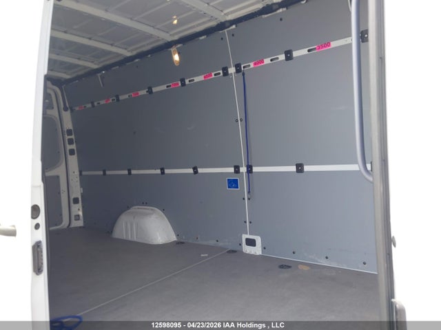 W1Y4KCHY5RP693235 Mercedes-Benz Sprinter 2500