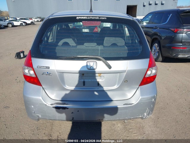 Продажа на аукционе авто 2007 Honda Fit, vin: JHMGD38477S816020, номер лота: 12598103