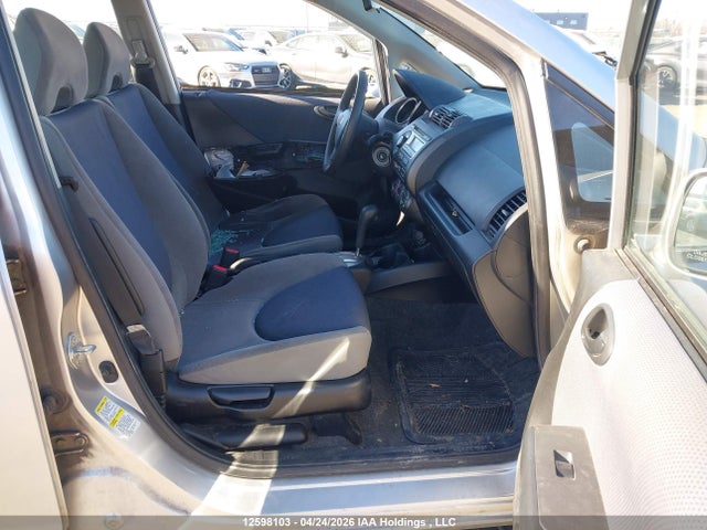 Продажа на аукционе авто 2007 Honda Fit, vin: JHMGD38477S816020, номер лота: 12598103