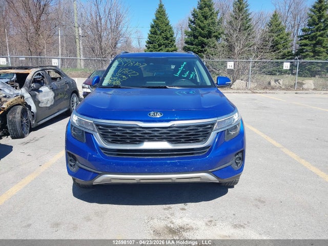 2021 Kia Seltos მანქანა იყიდება აუქციონზე, vin: KNDEUCAA6M7119672, აუქციონის ნომერი: 12598107