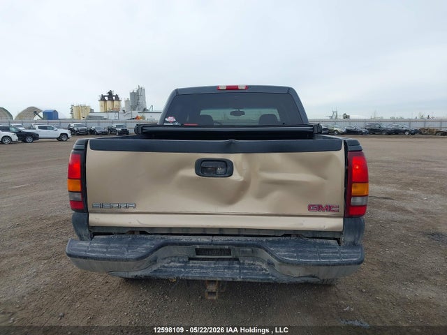 2004 Gmc New Sierra K1500 მანქანა იყიდება აუქციონზე, vin: 2GTEK13T541401839, აუქციონის ნომერი: 12598109