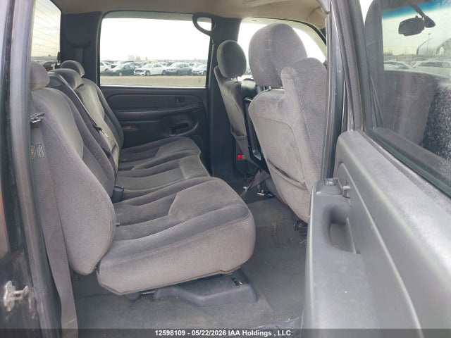 2004 Gmc New Sierra K1500 მანქანა იყიდება აუქციონზე, vin: 2GTEK13T541401839, აუქციონის ნომერი: 12598109
