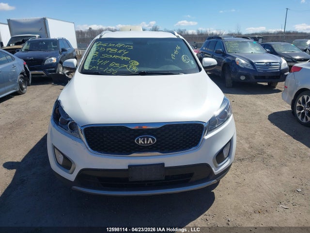 2018 Kia Sorento Ex მანქანა იყიდება აუქციონზე, vin: 5XYPHDA58JG411537, აუქციონის ნომერი: 12598114