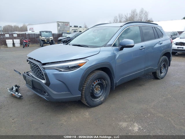 Продажа на аукционе авто 2024 Toyota Corolla Cross, vin: 7MUDAABG8RV116027, номер лота: 12598118