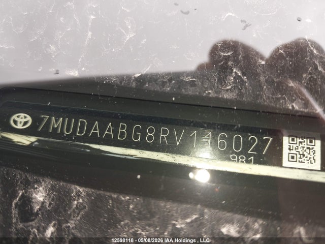 Продажа на аукционе авто 2024 Toyota Corolla Cross, vin: 7MUDAABG8RV116027, номер лота: 12598118