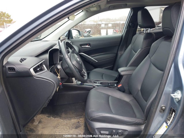 Продажа на аукционе авто 2024 Toyota Corolla Cross, vin: 7MUDAABG8RV116027, номер лота: 12598118