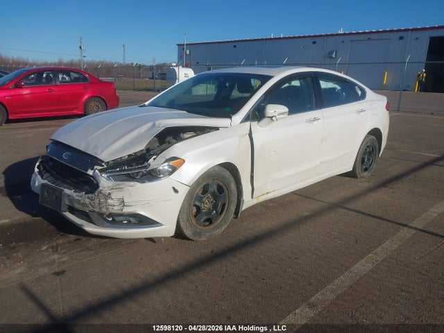 12598120 :رقم المزاد ، 3FA6P0T90HR101413 vin ، 2017 Ford Fusion Se مزاد بيع