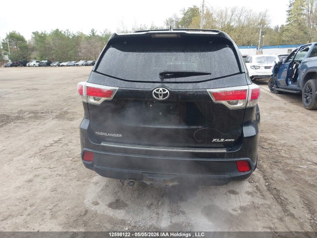 12598122 :رقم المزاد ، 5TDJKRFHXES047783 vin ، 2014 Toyota Highlander Xle مزاد بيع
