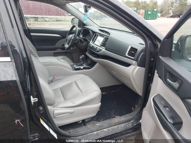 12598122 :رقم المزاد ، 5TDJKRFHXES047783 vin ، 2014 Toyota Highlander Xle مزاد بيع