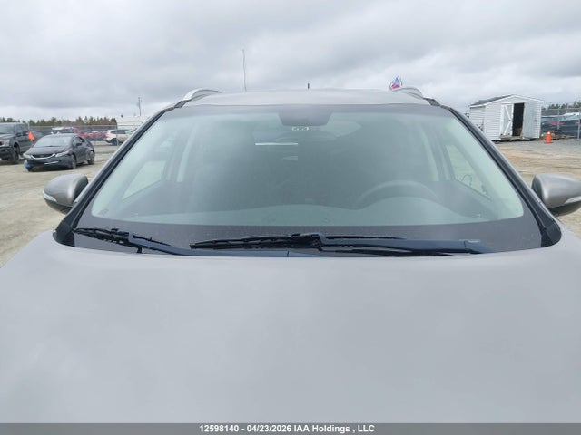 5XYPG4A3XJG427840 KIA Sorento 2.4l Lx