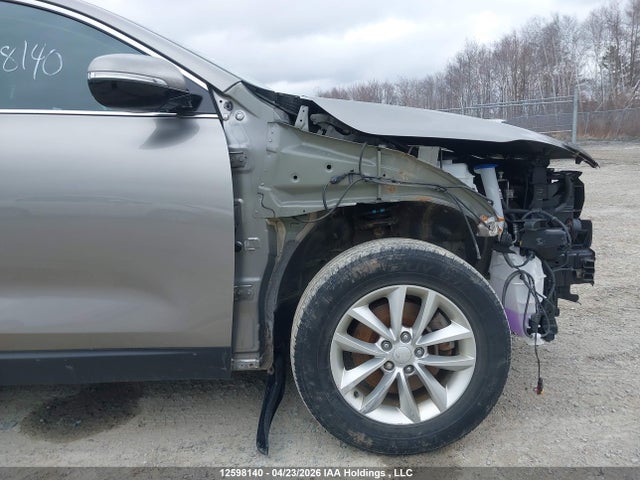 5XYPG4A3XJG427840 KIA Sorento 2.4l Lx