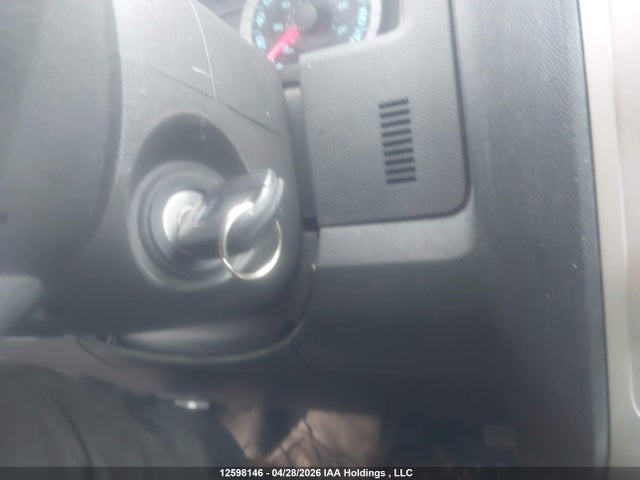 12598146 :رقم المزاد ، 1FMCU0DG8BKA18192 vin ، 2011 Ford Escape Xlt Automatic مزاد بيع