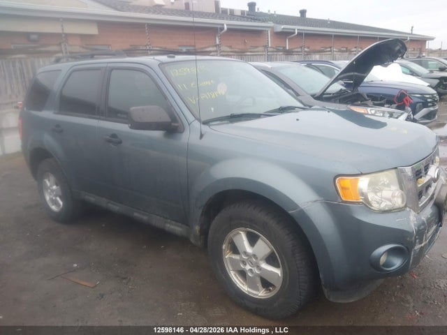 12598146 :رقم المزاد ، 1FMCU0DG8BKA18192 vin ، 2011 Ford Escape Xlt Automatic مزاد بيع