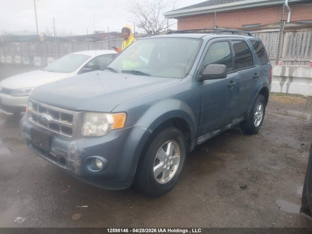 12598146 :رقم المزاد ، 1FMCU0DG8BKA18192 vin ، 2011 Ford Escape Xlt Automatic مزاد بيع