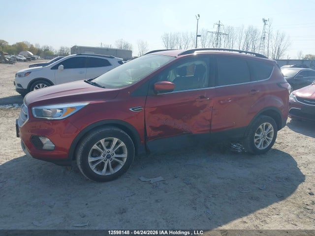 1FMCU9GDXJUC95760 Ford ESCAPE SE