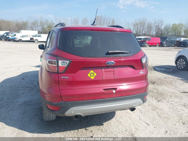1FMCU9GDXJUC95760 Ford ESCAPE SE