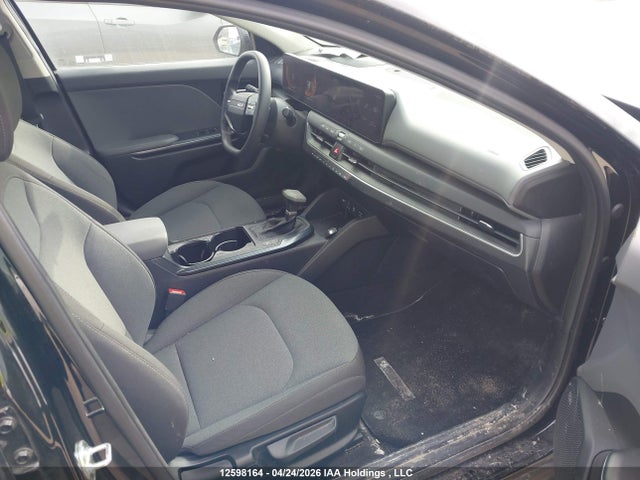 2025 Kia K4 Lx/lxs მანქანა იყიდება აუქციონზე, vin: 3KPFT4DE9SE159902, აუქციონის ნომერი: 12598164