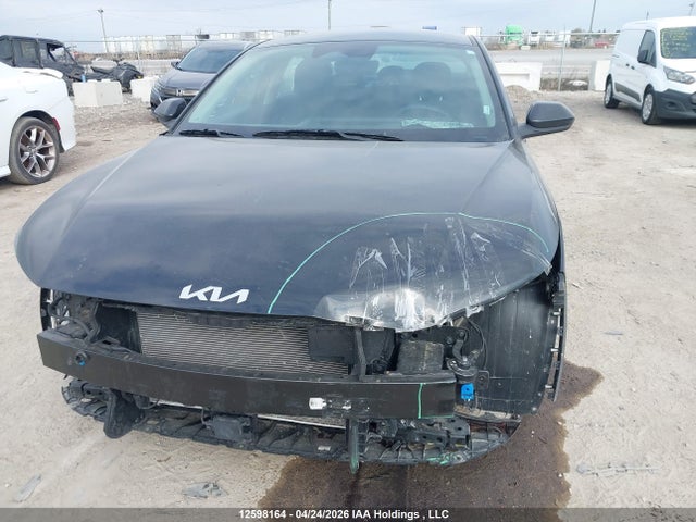 2025 Kia K4 Lx/lxs მანქანა იყიდება აუქციონზე, vin: 3KPFT4DE9SE159902, აუქციონის ნომერი: 12598164