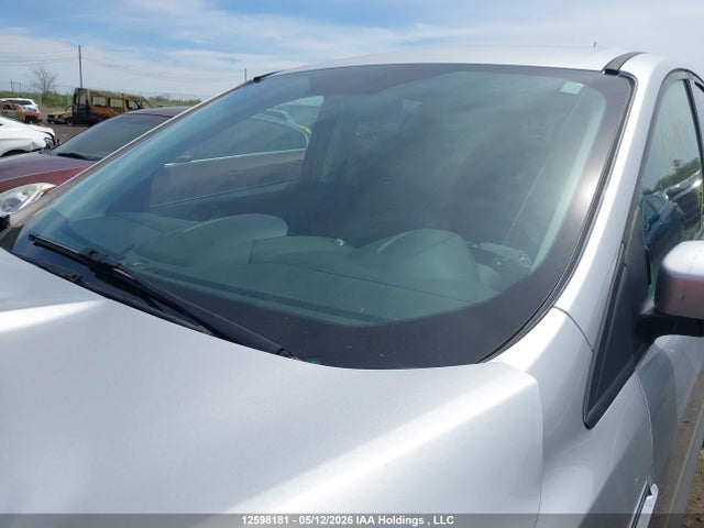 1FMCU0GX0FUB76015 Ford ESCAPE SE