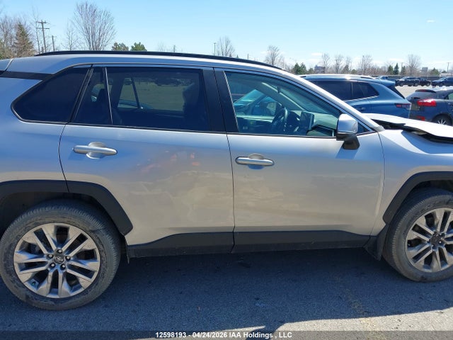2024 Toyota Rav4 Xle/xle Premium მანქანა იყიდება აუქციონზე, vin: 2T3R1RFV2RC409008, აუქციონის ნომერი: 12598193