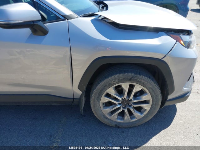 2024 Toyota Rav4 Xle/xle Premium მანქანა იყიდება აუქციონზე, vin: 2T3R1RFV2RC409008, აუქციონის ნომერი: 12598193