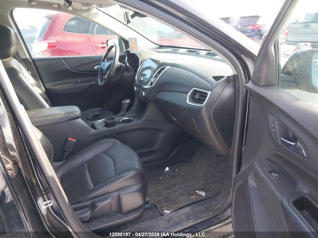 2GNAXUEV3L6165152 Chevrolet EQUINOX LT