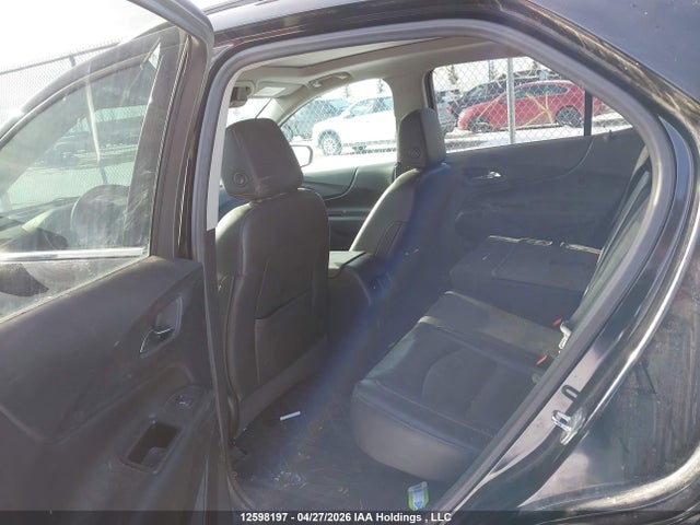 2GNAXUEV3L6165152 Chevrolet EQUINOX LT