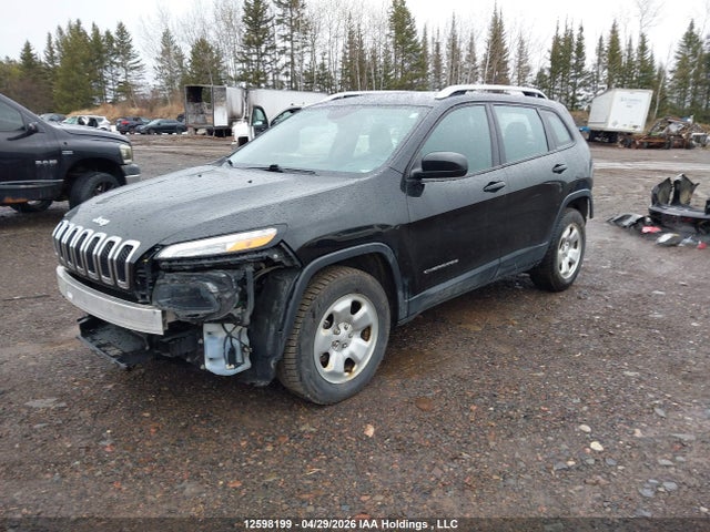 1C4PJMAS2HW555320 Jeep Cherokee Sport