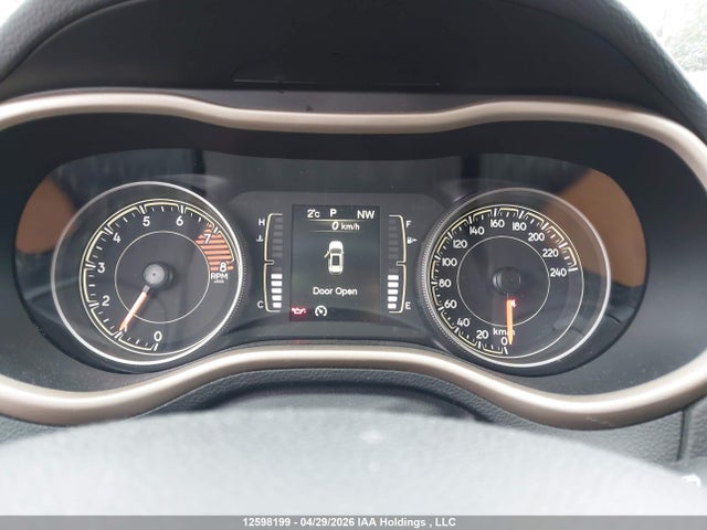 1C4PJMAS2HW555320 Jeep Cherokee Sport