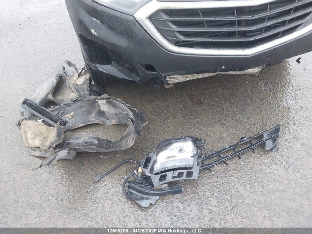 2018 Chevrolet Equinox Lt მანქანა იყიდება აუქციონზე, vin: 2GNAXJEV8J6257921, აუქციონის ნომერი: 12598208