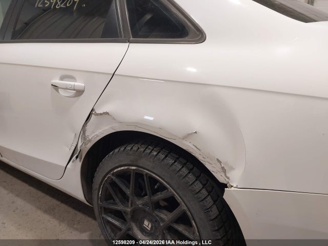 Продажа на аукционе авто 2013 Audi A4 2.0t, vin: WAUBFCFL3DN015057, номер лота: 12598209