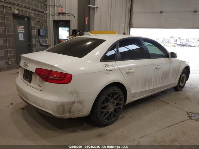Продажа на аукционе авто 2013 Audi A4 2.0t, vin: WAUBFCFL3DN015057, номер лота: 12598209
