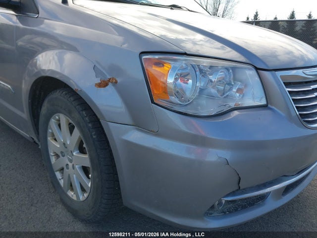 Продажа на аукционе авто 2015 Chrysler Town & Country, vin: 2C4RC1BG2FR503896, номер лота: 12598211