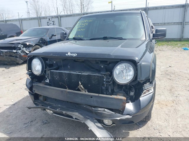 1C4NJRAB1GD556201 Jeep Patriot Sport/north