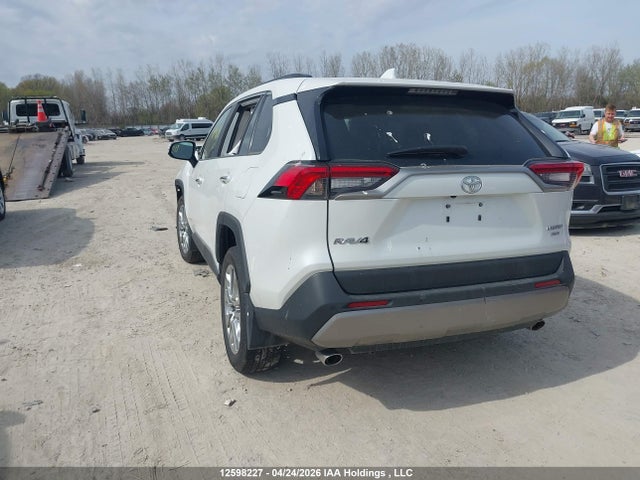 2025 Toyota Rav4 Limited მანქანა იყიდება აუქციონზე, vin: 2T3D1RFV7SW546184, აუქციონის ნომერი: 12598227