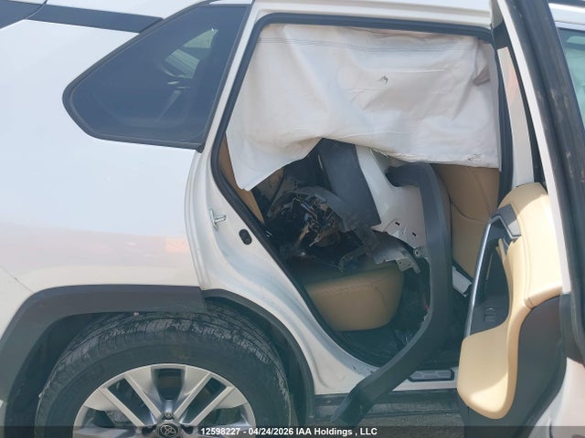 2025 Toyota Rav4 Limited მანქანა იყიდება აუქციონზე, vin: 2T3D1RFV7SW546184, აუქციონის ნომერი: 12598227