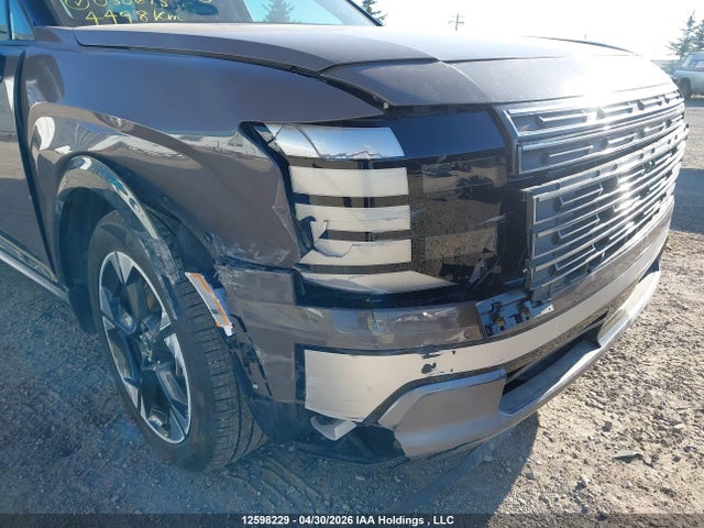 KM8RKESA9TU030675 Hyundai Palisade Luxury Hybrid 8-passenger